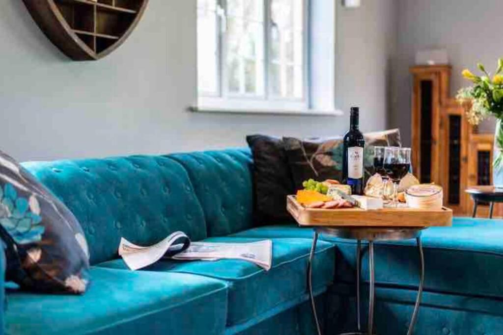 Langford Farmhouse - New Forest National Park Luxury 4Bd, Hot Tub, Cinema, 10 Acres Bartley Exterior photo