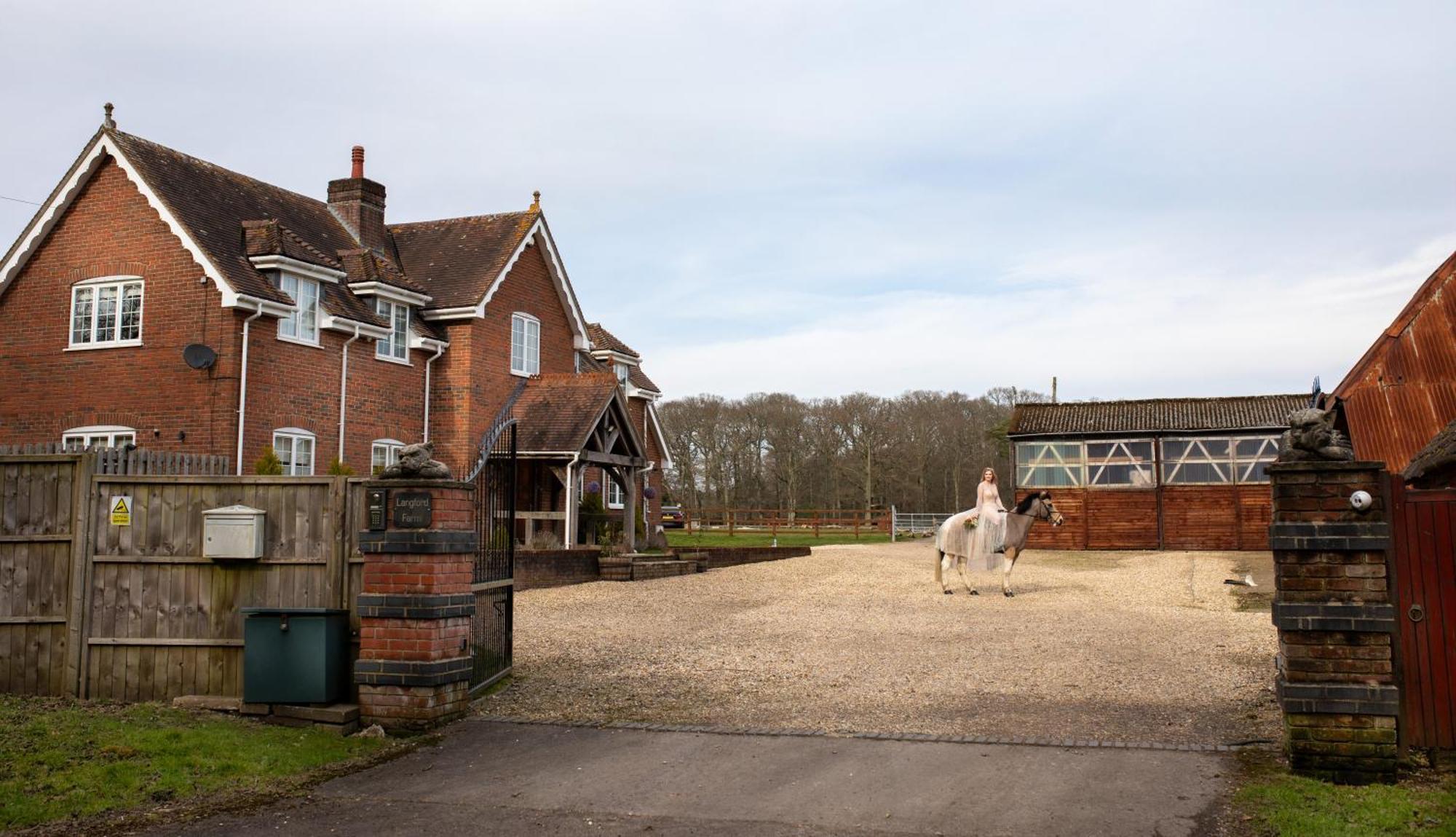 Langford Farmhouse - New Forest National Park Luxury 4Bd, Hot Tub, Cinema, 10 Acres Bartley Exterior photo